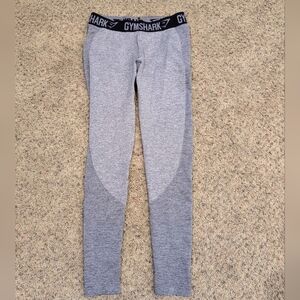 Gymshark Women's Size M Compression Leggings Gray Dry Moisture Management
